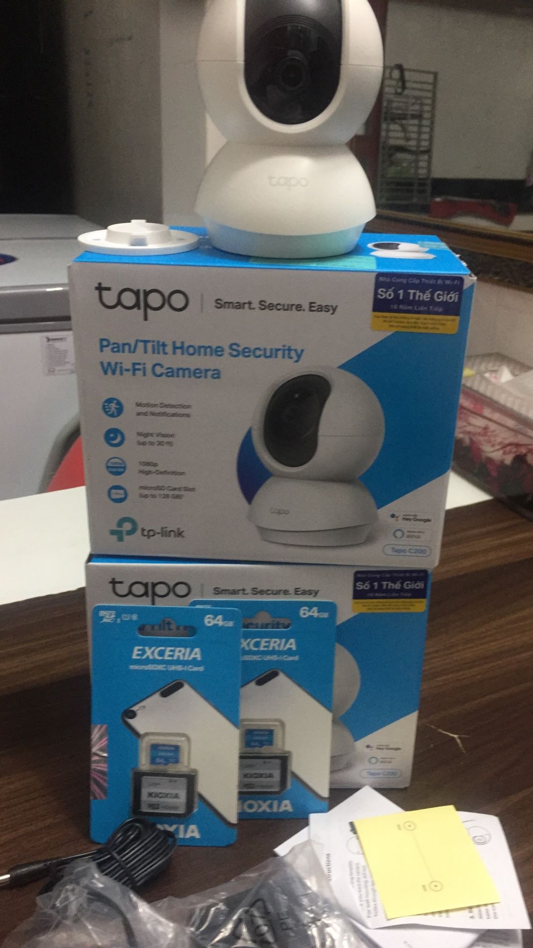 giao cực nhanh. tiki quá xịn xò khâu đóng gói giao hàng. SP thì đẹp như hình. chờ sd mới biết chất lượng.