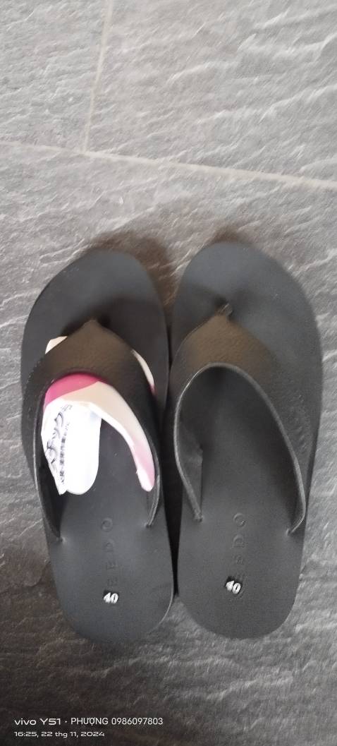 Dép nam. Dép chắc chắn , chất liệu da thật