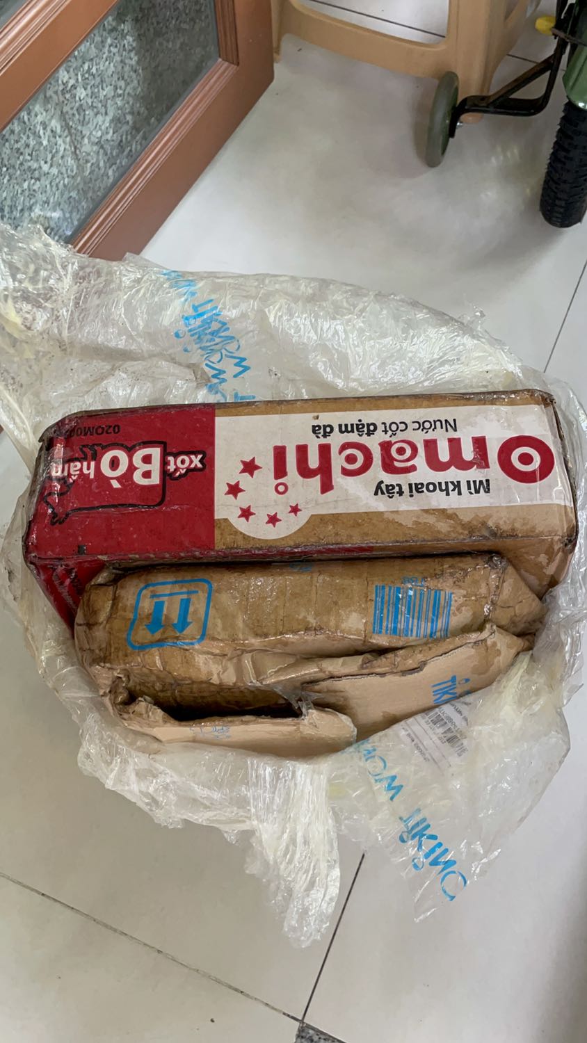 Lỗi ko ở đóng gói lỗi ở vận chuyển!