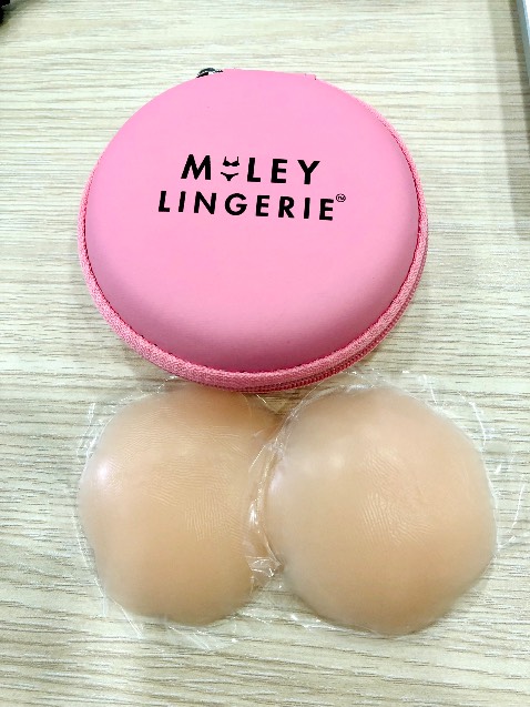 Ôm ngực tốt quá nè, miếng dán chắc chắn, giao nhanh, đẹp