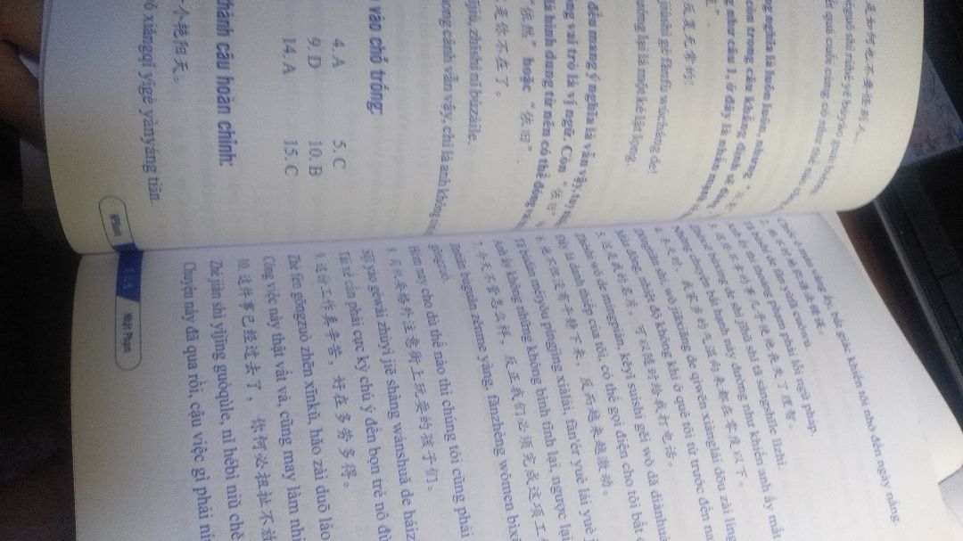 sách đẹp, in rõ, nội đứng để xem thêm