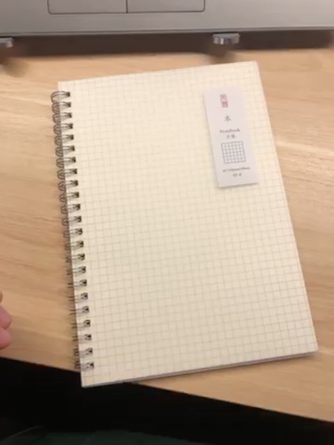 Sản phẩm thật sự rất tuyệt vời. Tôi không còn mong đợi gì hơn bởi sp thiết kế đơn giản nhưng đẹp mắt. Phù hợp với trò chơi caro. Sẽ tiếp tục ủng hộ shop!