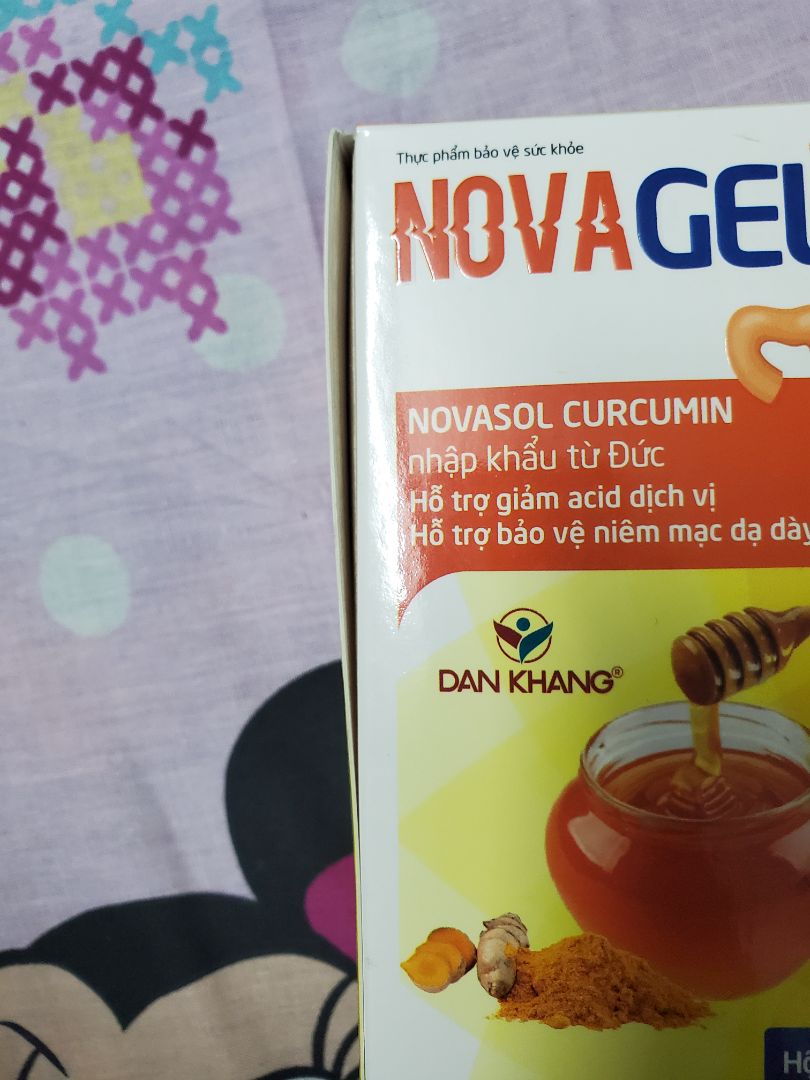 Giao hàng rất nhanh. Đóng gói bao bì cẩn thận, có seal ở hộp. Hộp có bung keo 1 tý nhưng ko sao vì bên trong còn 1 lớp bao bạc. Nếu dùng thấy ổn sẽ mua lại nhiều lần nữa.