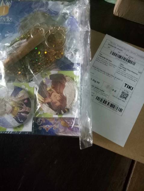 Bìa siêu đẹp,hợp mắt mình lắm ,rất vui vì mua đc bản đb💯