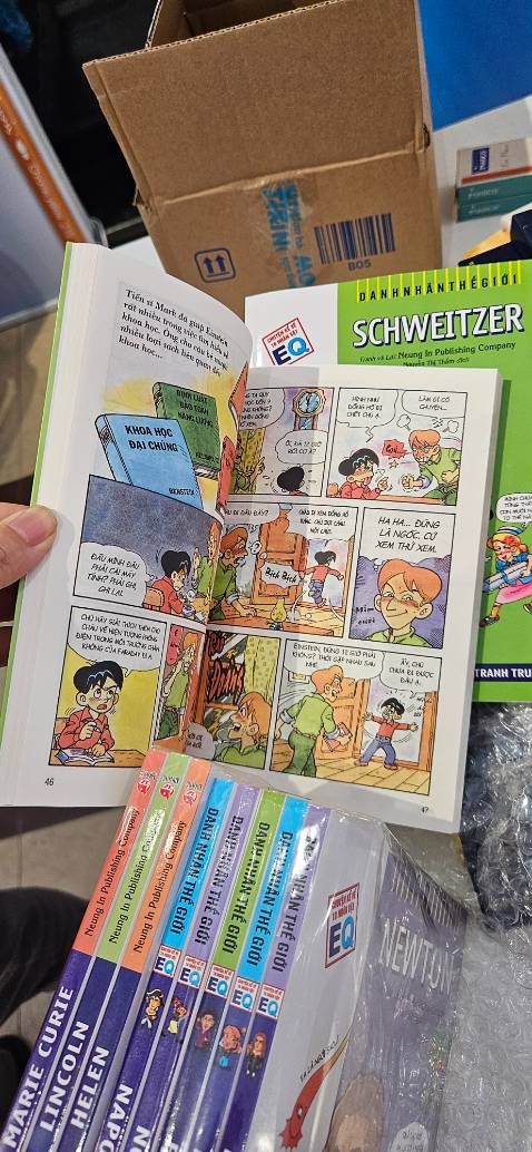 Chất lượng giấy và màu tạm ổn, ko được đẹp lắm nhưng so với giá thì phù hợp
Chỉ được in màu có 1 chút phần đầu thôi