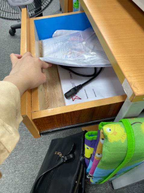 Dây dài chắc chắn, bền đẹp, hic mua về cắm nồi cơm điện văn phòng vì k tìm đc dây ngắn hơn