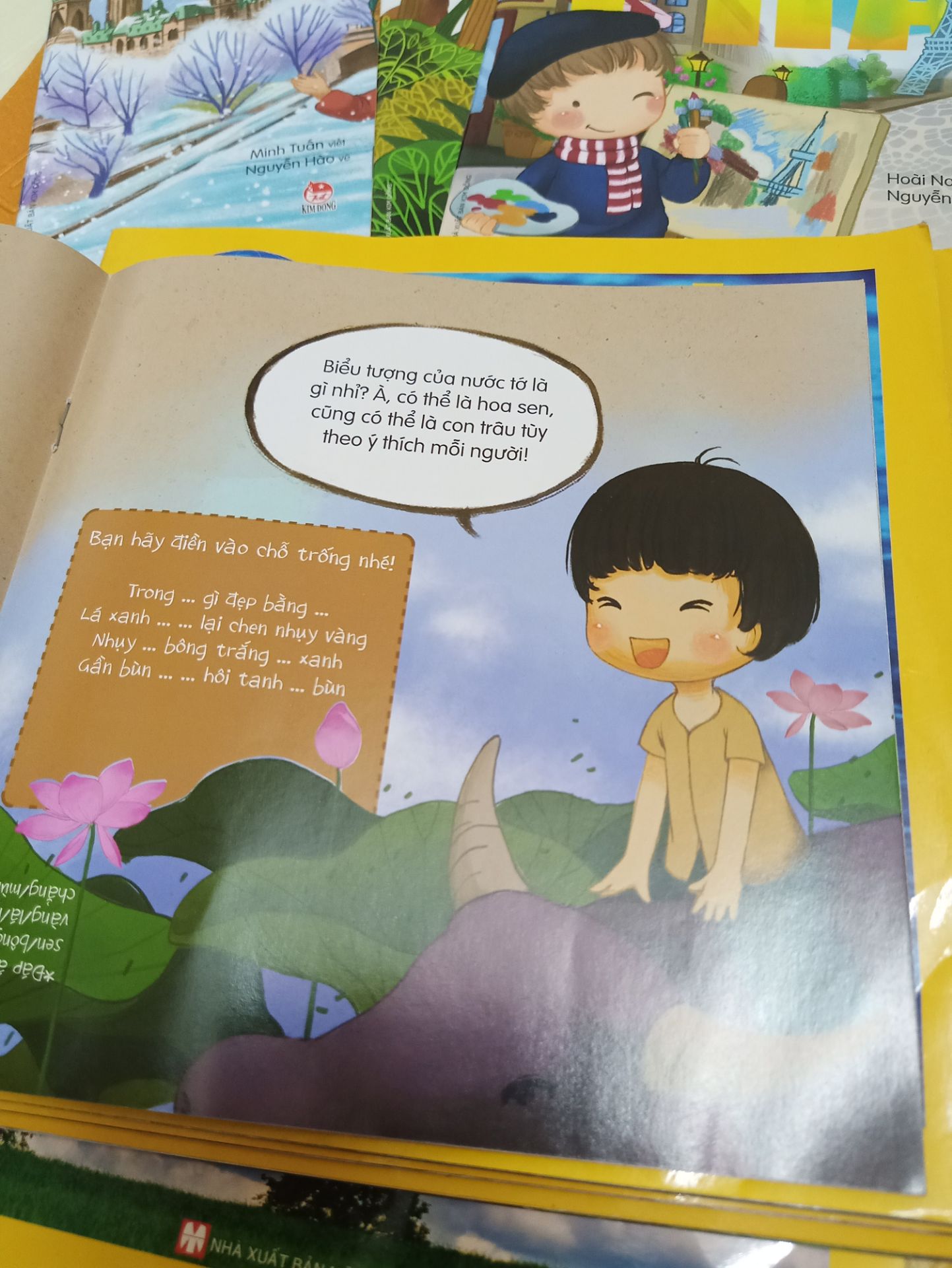 Rất hài lòng về sách.