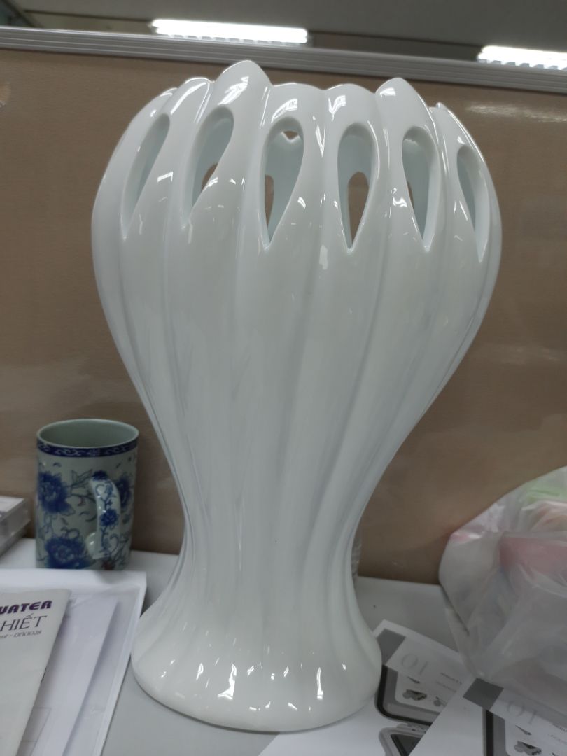 Hàng đẹp, cắm hoa lay ơn, ly, loa kèn đều xinh