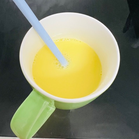 Dùng siêu thích mọi ng ạ,máy hịn nên uống luôn ko cần lọc,hồi đầu định mua bluestone nhưng mọi ng đều bảo phải lọc nên quay xe sang em này,quá ok,k có gì để chê cả,làm sữa ngô 800ml mà mình cho có 1 bắp ngô và ít sữa ông thọ,uống ngon dã man