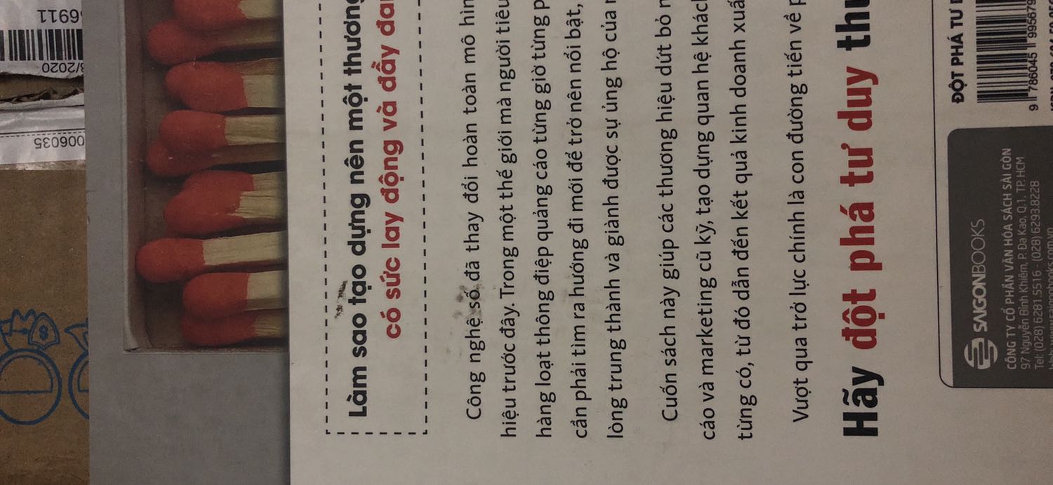Bìa Sách bẩn, giao hàng lâu. Mình vừa nhận sách nên k biết nội dung ntn. Giấy đẹp.