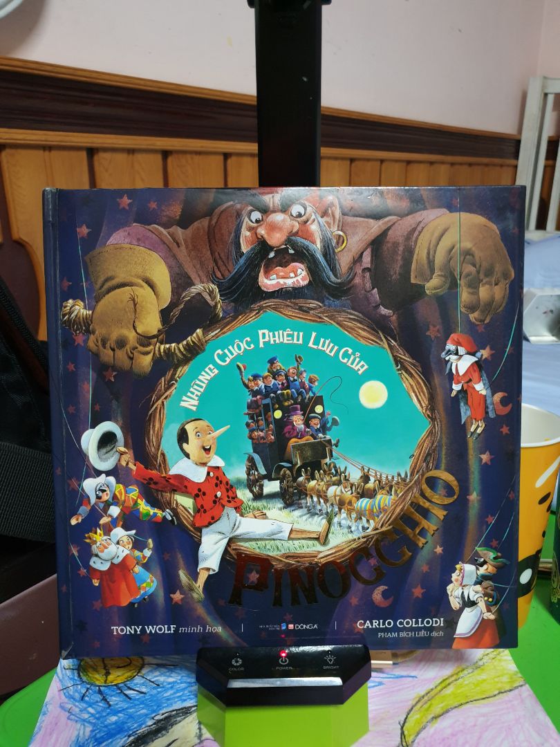 Sách khá đẹp, tuy nhiên giá cao so với nội dung, vì chỉ 1 truyện mỏng cho thiếu nhi.
Dịch vụ của Tiki vẫn ổn, ship nhanh, bọc cẩn thận!