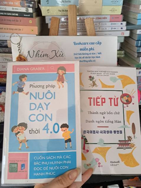 Tiki giao hàng nhanh. Đóng gói cẩn thận. Sách hay. Sẽ ủng hộ tiếp