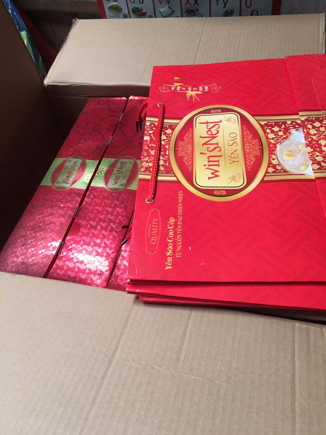 đã nhận  được  yến, mất khoảng gần 6 ngày nhận được hanhg nha, gói cẩn thận.