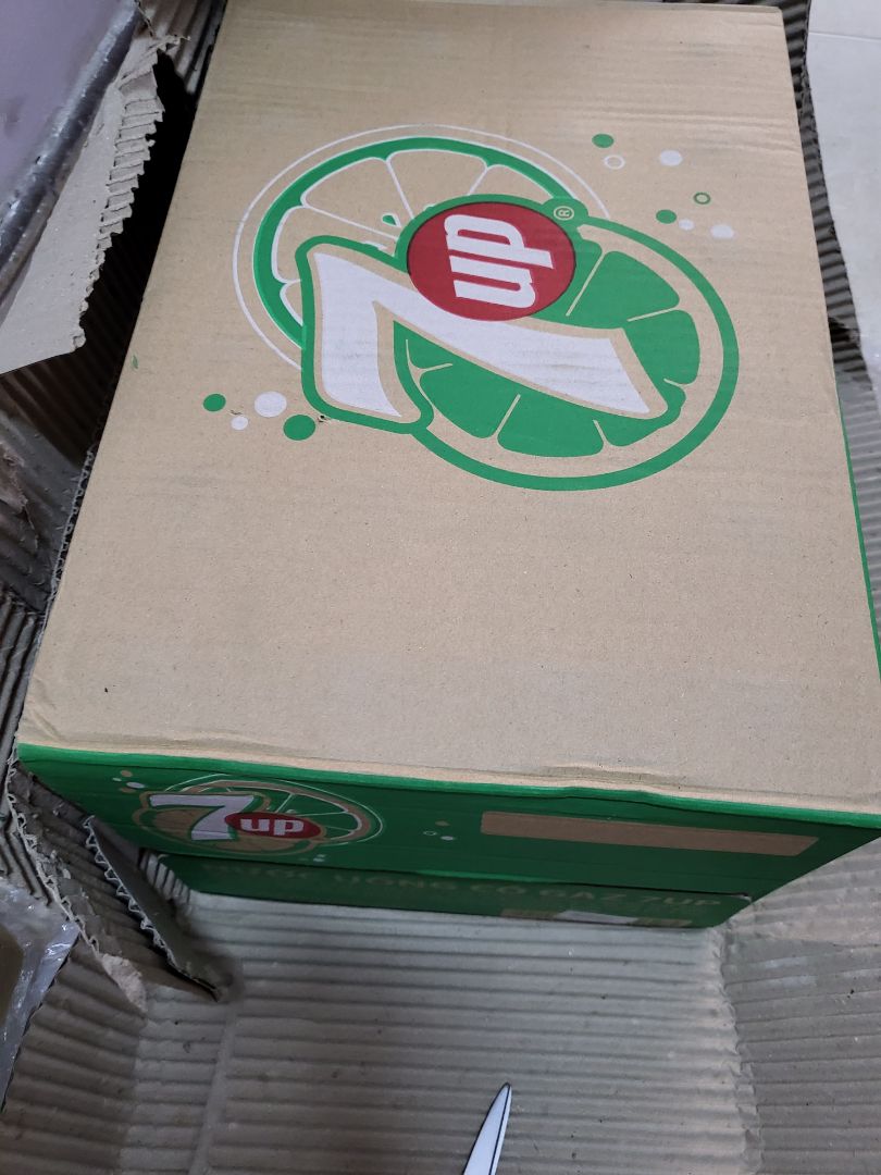 Giao chậm, trễ so với dự kiến. Date còn phân nửa (đã được sản xuất trên 3 tháng rồi, nên lúc mình nhận hàng thì date còn 2 tháng mấy thôi). Không hài lòng lắm!