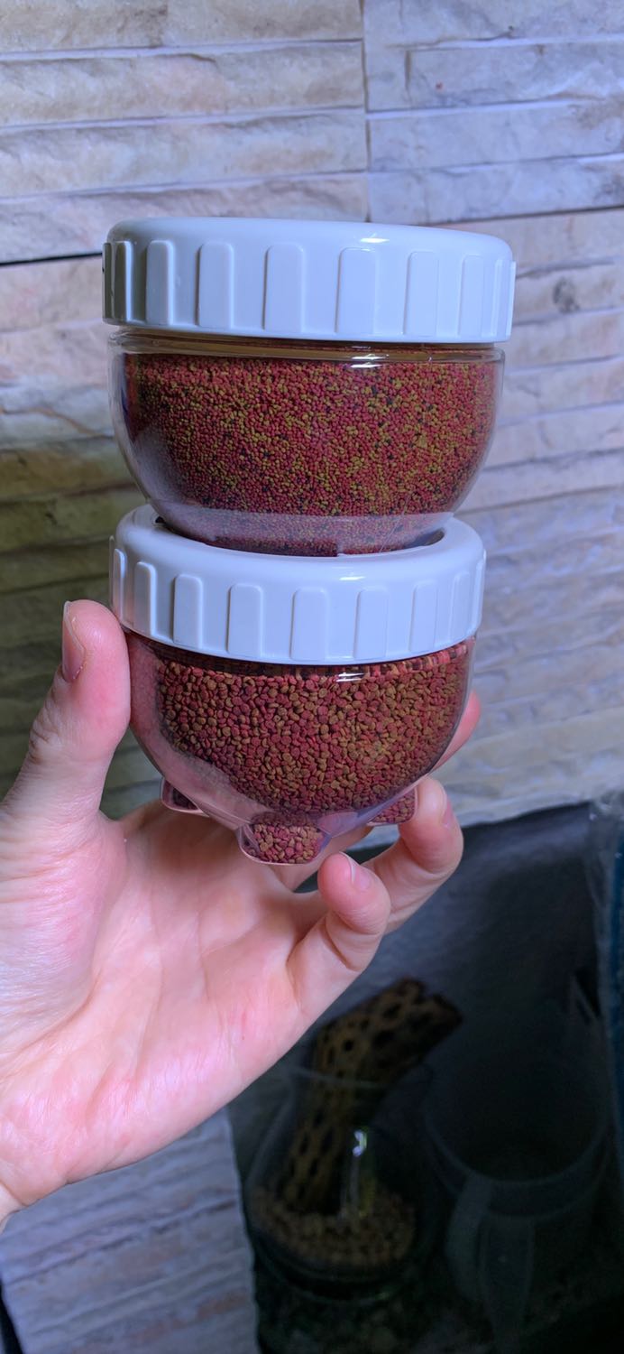 Hộp siêu bé😊
Mua về đựng thức ăn cho cá vừa in👍👍👍
Quá hài lòng⭐️⭐️⭐️⭐️⭐️