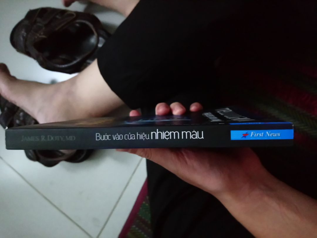 Sách mới, tốt, giao hàng nhanh! Sách này trước đã đọc rồi rất hay, nay đúng dịp nên mua về đọc kèm sưu tầm. Cám ơn bên các anh em bên Tiki vì chất lượng sách, vận chuyển và tư vấn hỗ trợ khách hàng nhiệt tình!