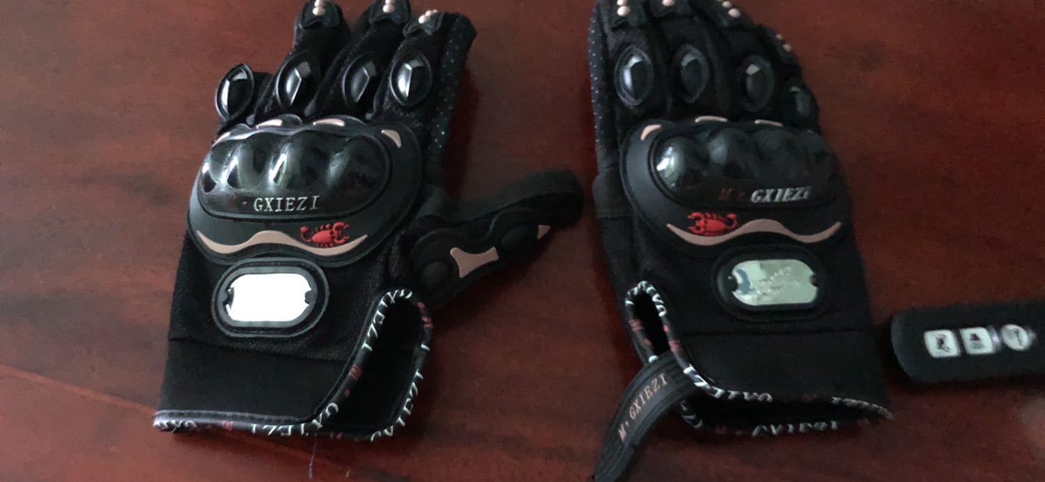 Nữ
Không có miếng dán nơi cổ tay Nữ
Không có miếng dán nơi cổ tay