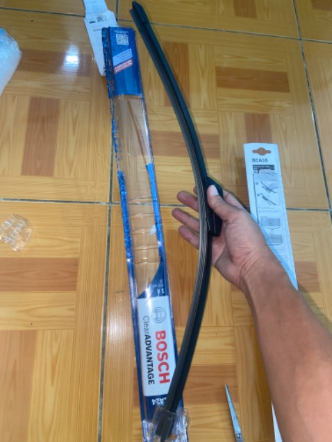 Giao hàng nhanh. Đóng gói cẩn thận. Hàng chính hãng, có hướng dẫn lắp đặt dễ dàng. Chất lượng tốt, gạt nước mưa rất sạch. Dùng kèm với dung dịch nano chống bám nước trên  kính cho hiệu quả tuyệt vời.