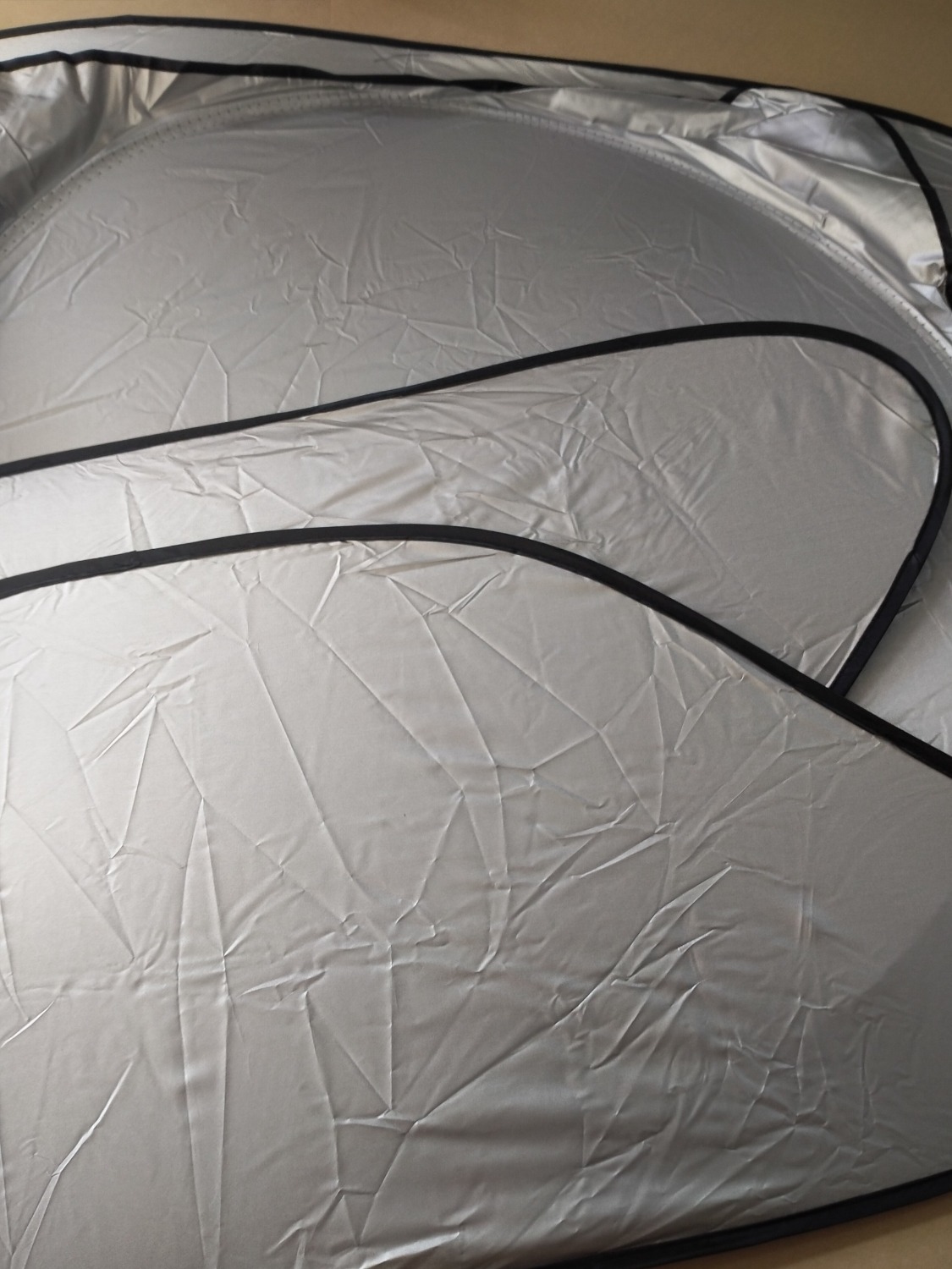 hàng đẹp, đầy đủ nút. vừa khít với xe. đóng gói cẩn thận, giao hàng nhanh