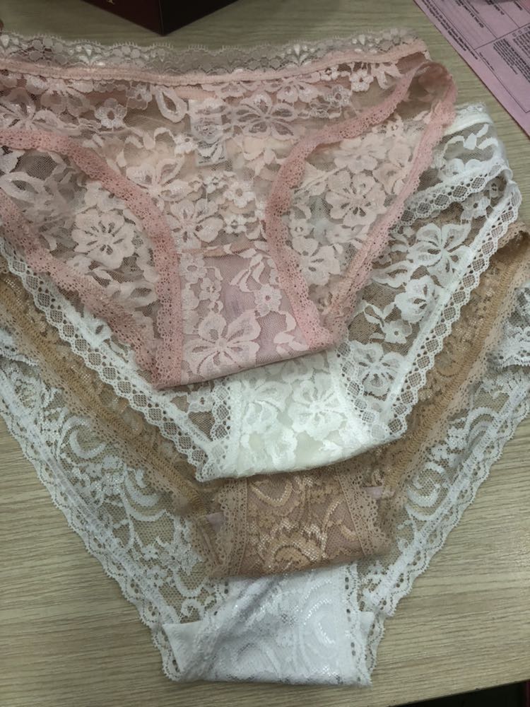 Ren mặc không thấy ngứa gì luôn
Shop tư vấn chọn lớn hơn size nên okelaaaa quá