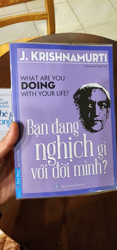 Sách mới, đẹp, chất liệu giấy tốt.
Bao bìa cẩn thận. 
Đóng gói chu đáo.