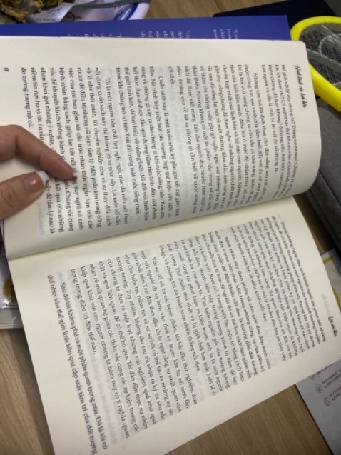 Sách dày, chữ in sắc nét giao hàng siêu nhanh