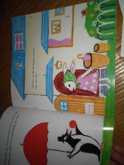 Sách đẹp, đc bọc kĩ càng, giao khá nhanh, sẽ ủng hộ tiếp nhé sop, cskh quá tuyệt