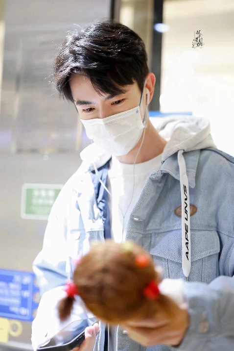 Tôi rất thích Vu Mông Lung. Tôi đã ký petition. Bạn ký chưa? Vấn đề nhân quyền có làm bạn quan tâm không? Nếu có, xin hãy ký đơn thỉnh nguyện. Mã QR trên ảnh. Thank you. 
🔥🔥🔥#JusticeForYuMenglong🔥🔥🔥