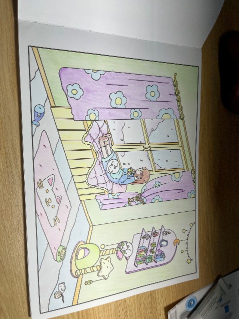 Sách giao nhanh. In rõ, sắc nét, đẹp. Phù hợp để thư giãn chill chill