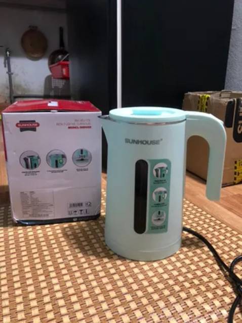 Đóng gói chắc chắn. Hàng Sunhouse nên yên tâm
 Ấm màu cực dễ thương 
Đun nước nhanh sôi. Siêu tốc 
Với giá này ấm quá OK. Hy vọng xài bền