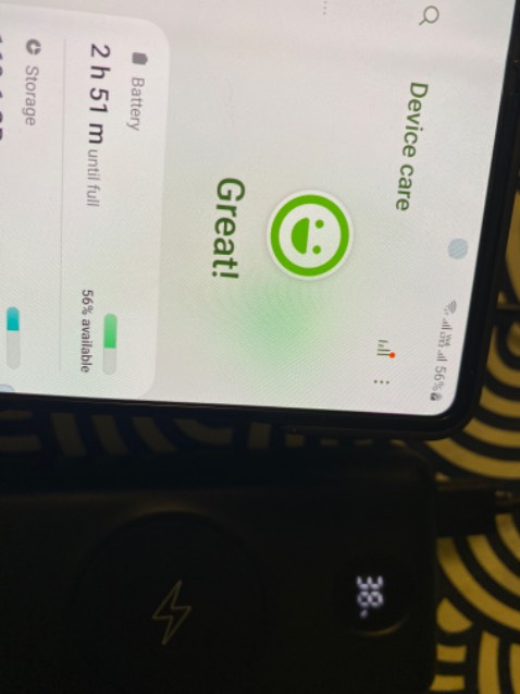 Kém chất lượng. Các bạn Xem hình charge 53% mà mất gần 3 tiếng, có lúc chỉ mất 41’. —> sản phẩm chất lượng ko ổn định. CSKH ko hỗ trợ nhiệt tình, kh hỏi thì lại bắt khách phải đến tận nơi TTBH để hỏi.