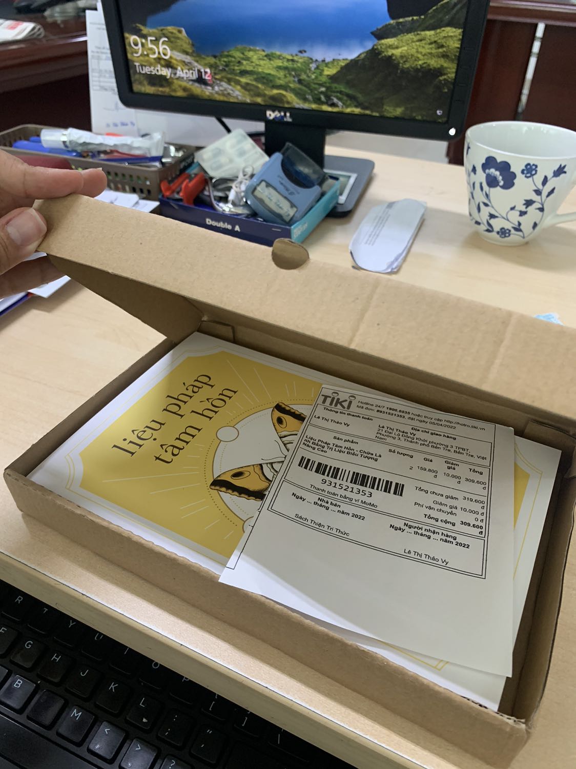 Mình mua 2 quyển mà giao có 1 quyển. Yêu cầu Tiki liên hệ lại