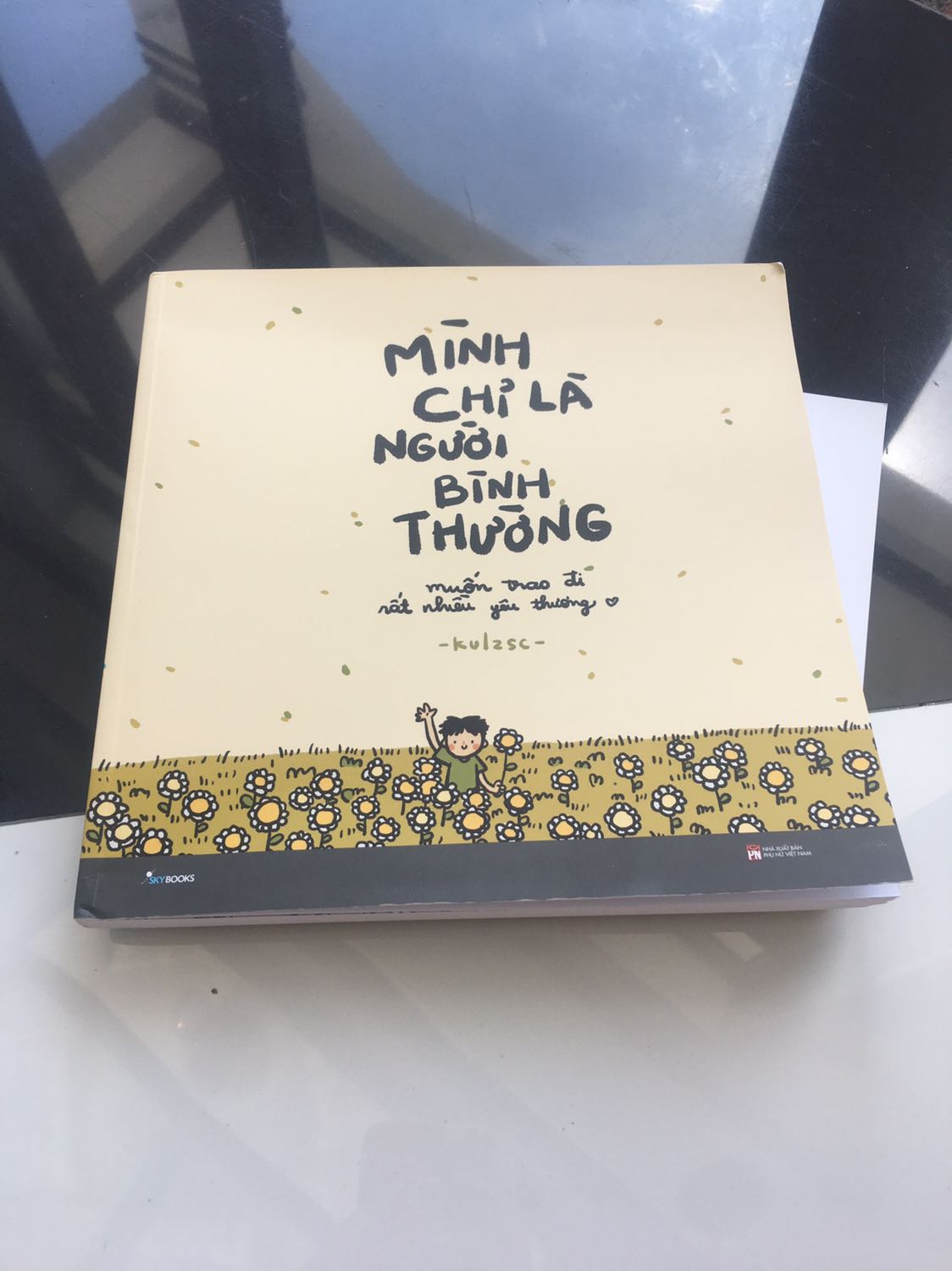 Sách đẹp , giấy dày , giao hàng nhanh .nói chung tốt 10/10