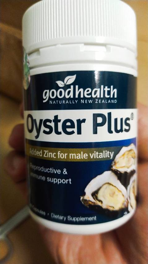 Shop ghi hàng chính hãng tuy nhiên k có tem QR để check, mình thấy một số bạn có dán tem này trên hộp nhưng của mình k có. Các shop khác đều thấy tem này. Shop giải thích giúp mình để an tâm sử dụng ạ, hi vọng sp tốt chính hãng để dùng và ủng hộ shop thêm nữa.