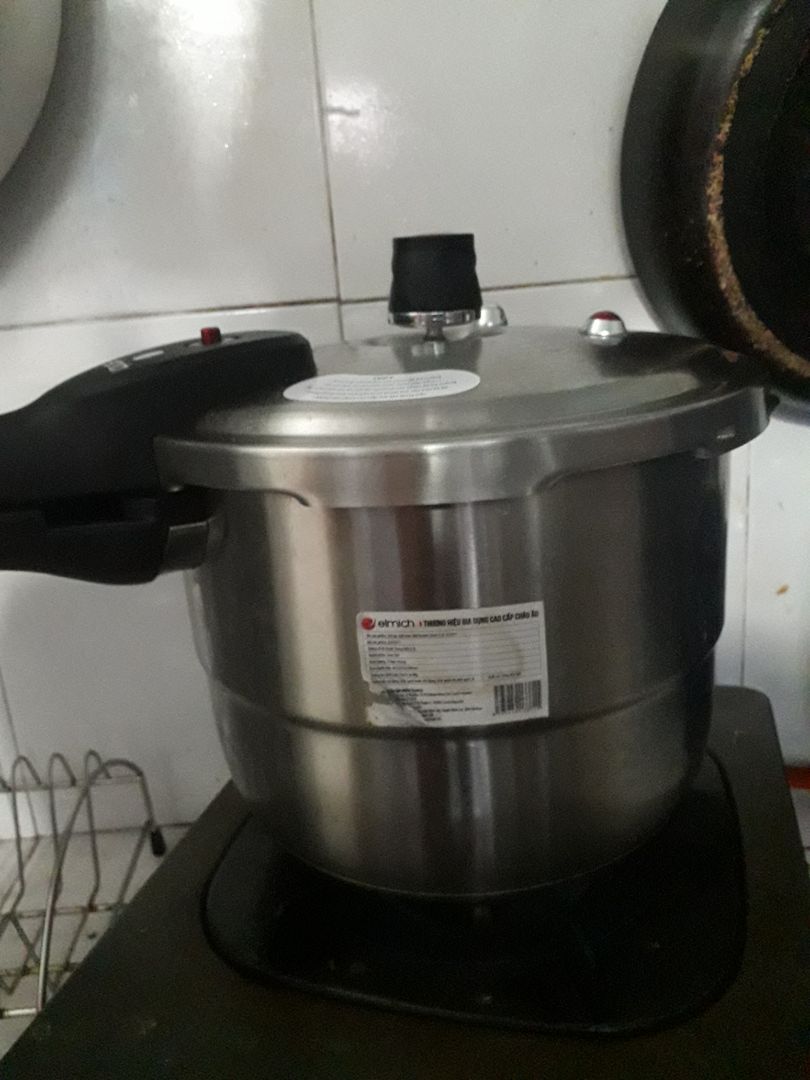 Nồi dày dặn, dễ tháo mở dùng một thời gian chất lượng tốt