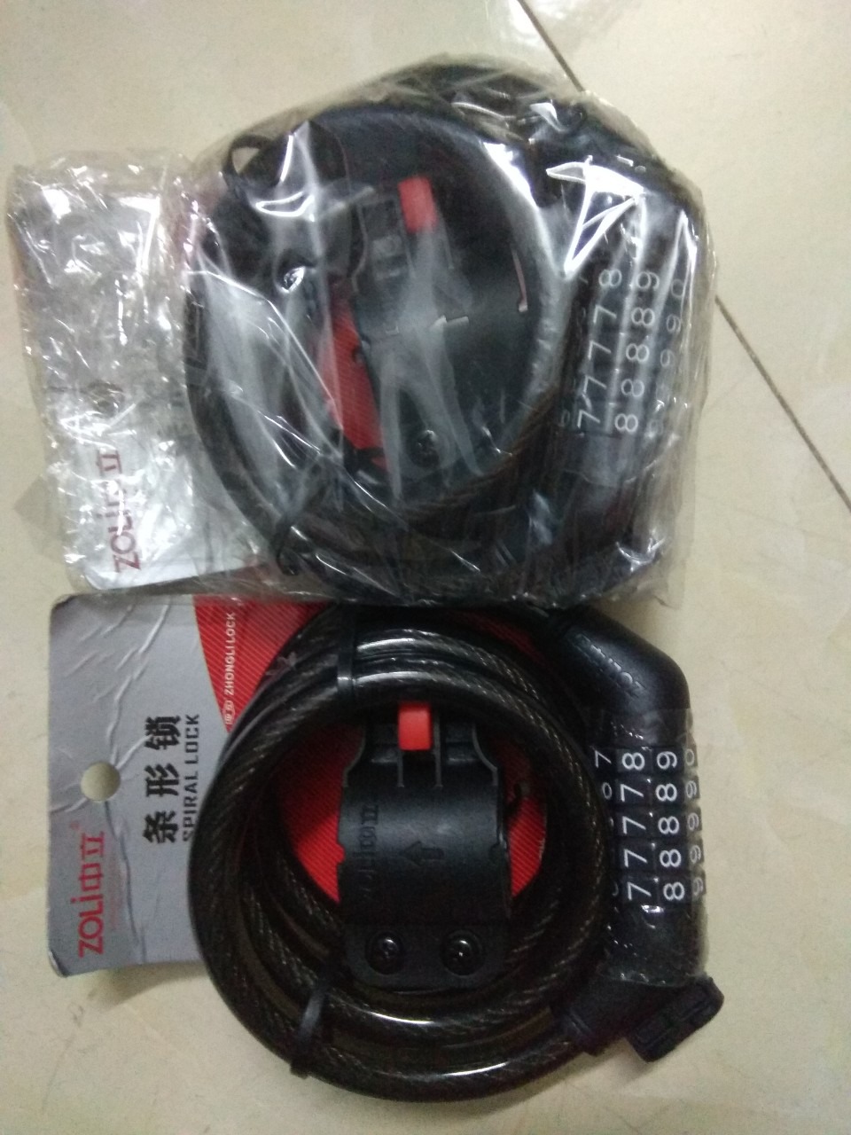 sản phẩm không giống mô tả, khác hẳn hình ảnh, sản phẩm nhỏ xíu. mua hàng của shop SCC Group rẻ nhất ai dè là hàng nhái, giả, sản phẩm nhỏ xíu xiu mà chằng hề giống hình ảnh minh họa, đề nghị tiki bồi thường 111% cho đơn hàng này theo chính sách của tiki, nói mà chắc cũng chăng bồi thường đâu, để cái mác cho đẹp vậy thôi, mọi người đừng mua sản phẩm của shop *** đảo này nhé, tiền nào của đó
Đề nghị được trả hàng , hoàn tiền. bồi thường 111% càng tốt, nếu tiki có thể