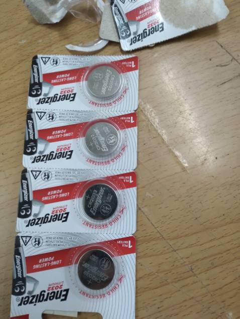 Hàng giao không giống như mô tả, quảng cáo hàng panasonic Made in Indonesia, nhưng khi giao hàng Energizer Made in China.