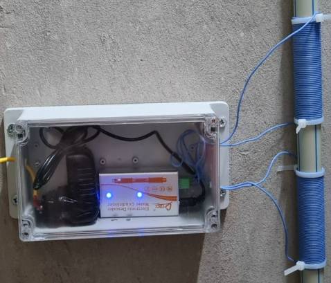 Hàng có thông tin hướng dẫn sử dụng và thông tin địa chỉ sản xuất tại Việt Nam. Cảm thấy yên tâm hơn vì hàng nhái hiện rấ nhiều