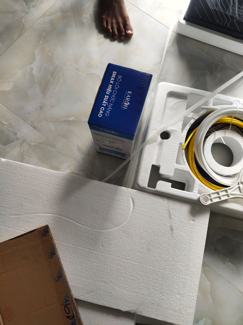 giao hàng chậm vl....gần 10 ngày mới giao.