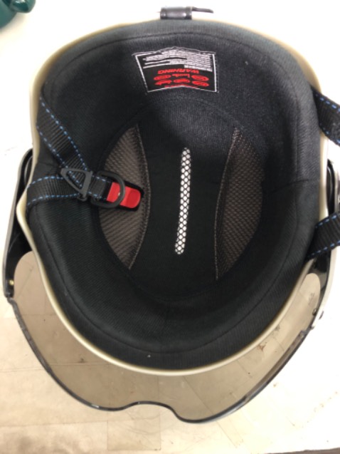 Đặt Xám mờ,  vào xám bóng, Nón đẹp nhẹ, rất ưng ý . tiếc shop giao không đúng xám mở, còn độ bền thời gian sử dụng mới biết.👍👍👍