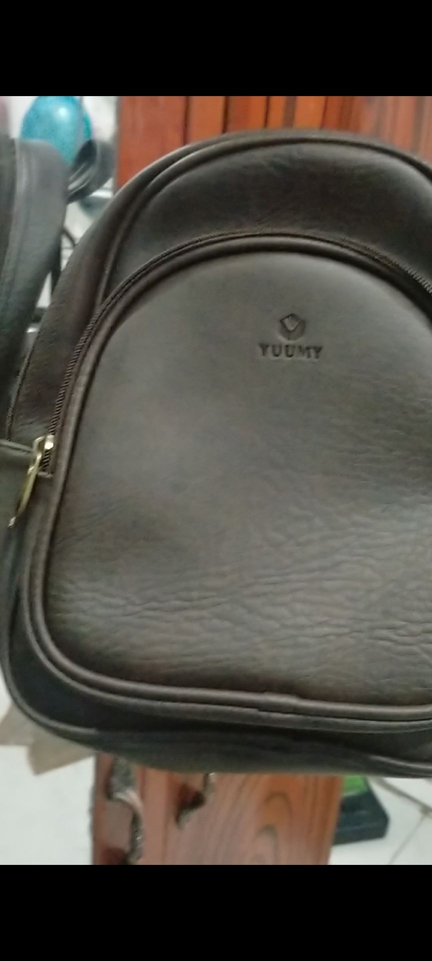 Giao rất nhanh, tiki dong gói hộp kĩ lưỡng bao bì tem mác xịn sò,balo vừa vặn ko to cug ko nhỏ, nhìn da chắc lắm, chắc là bền lắm đây.