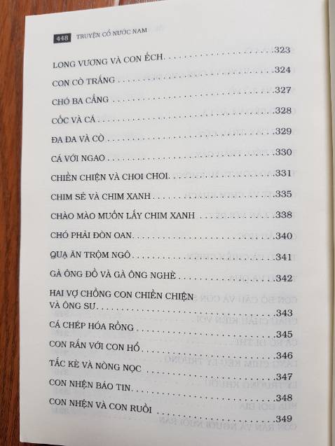 Rất nhiều chuyện, mình chưa đọc hết, giao hàng nhanh, giấy đẹp, in chữ dễ đọc, mọi người nên mua.