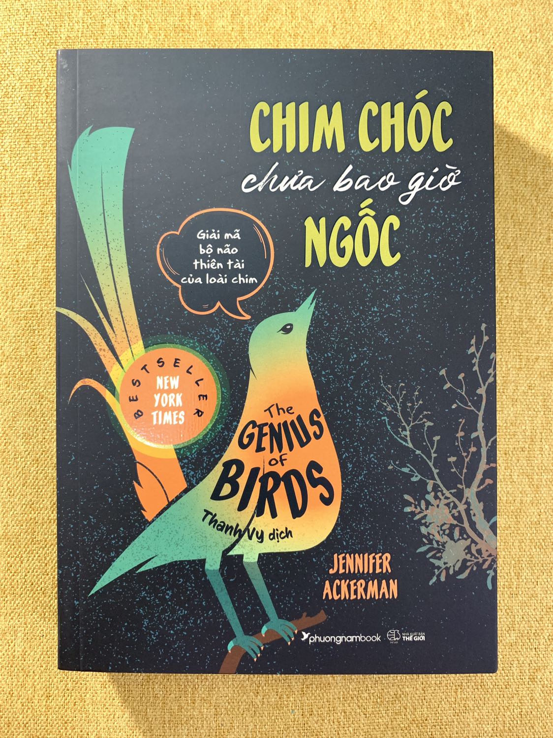 Tại sao cứ phải dán tem trực tiếp lên sách ???
Đóng gói ổn, giao hàng nhanh. Sách bong gáy bìa sau; bụi, dơ cạnh và gáy sách. Chủ đề mới lạ.