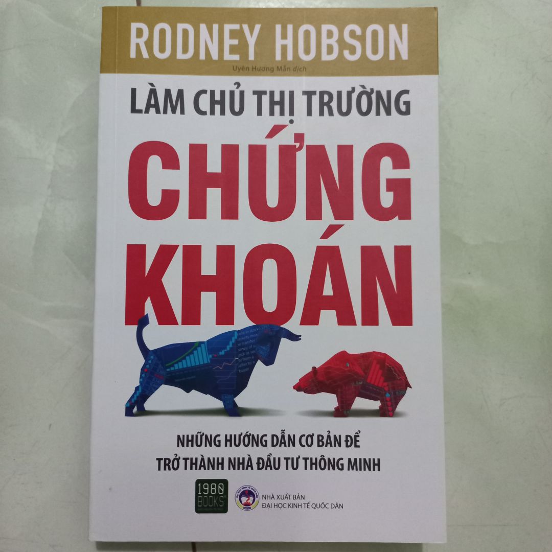 Sách đẹp, mới coong luôn. Bác nào có ý định tìm hiểu về chứng khoán nên mua nhé.
shop gói hàng rất cẩn thận, hóa đơn đầy đủ luôn