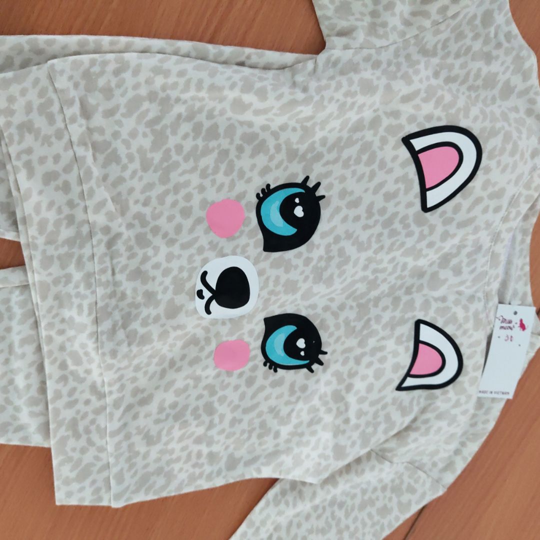 mấy lần mua đồ của shop đều ko làm m thất vọng, hàng made in vn mà cứ như hàng xuất vậy. 10 sao sh ơiiiiii!!!