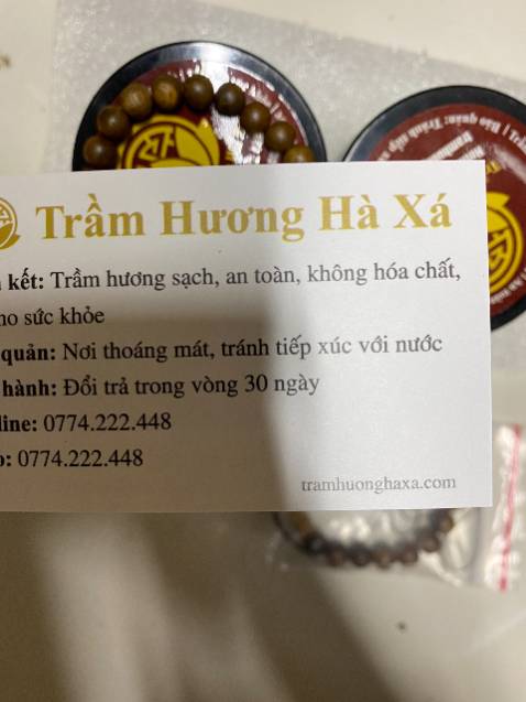 Sản phẩm có mùi thơm nhẹ. Bạn mình ưng lắm