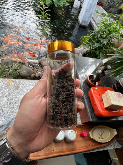 hàng ok , sạc nhanh gọn , có cho cáp