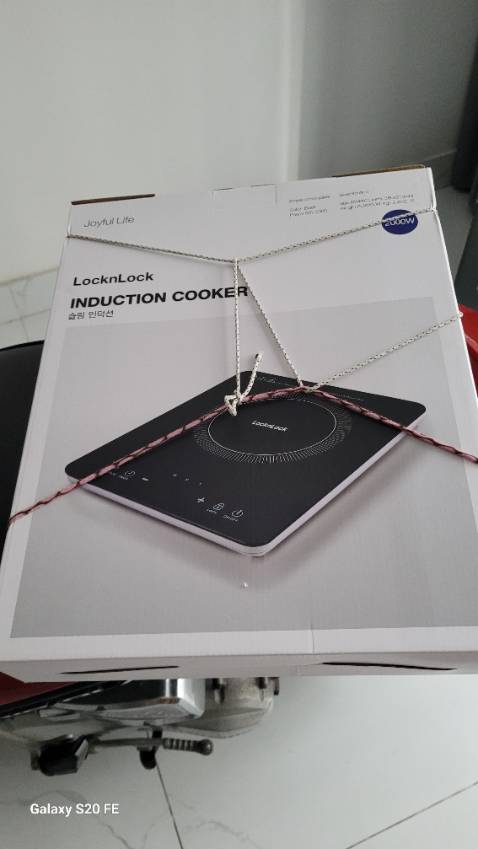 Người giao hàng ko chuyên nghiệp *** , ko cho khách đồng kiểm cho Shiper 2*
Hàng của Tiki đóng gói cẩn thận . Chưa ktr, sử dụng nên đánh giá sau . Tiki 5*