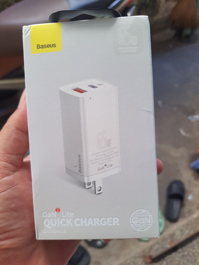 nhỏ, gọn, công suất cao, giá cả chấp nhận được