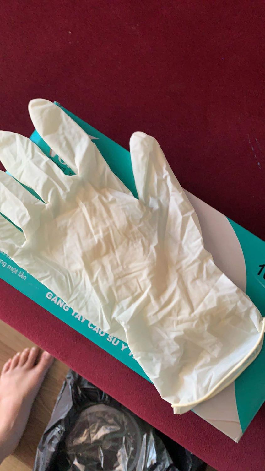 Đặt size s mà giao size m, mỏng dính, không nên mua